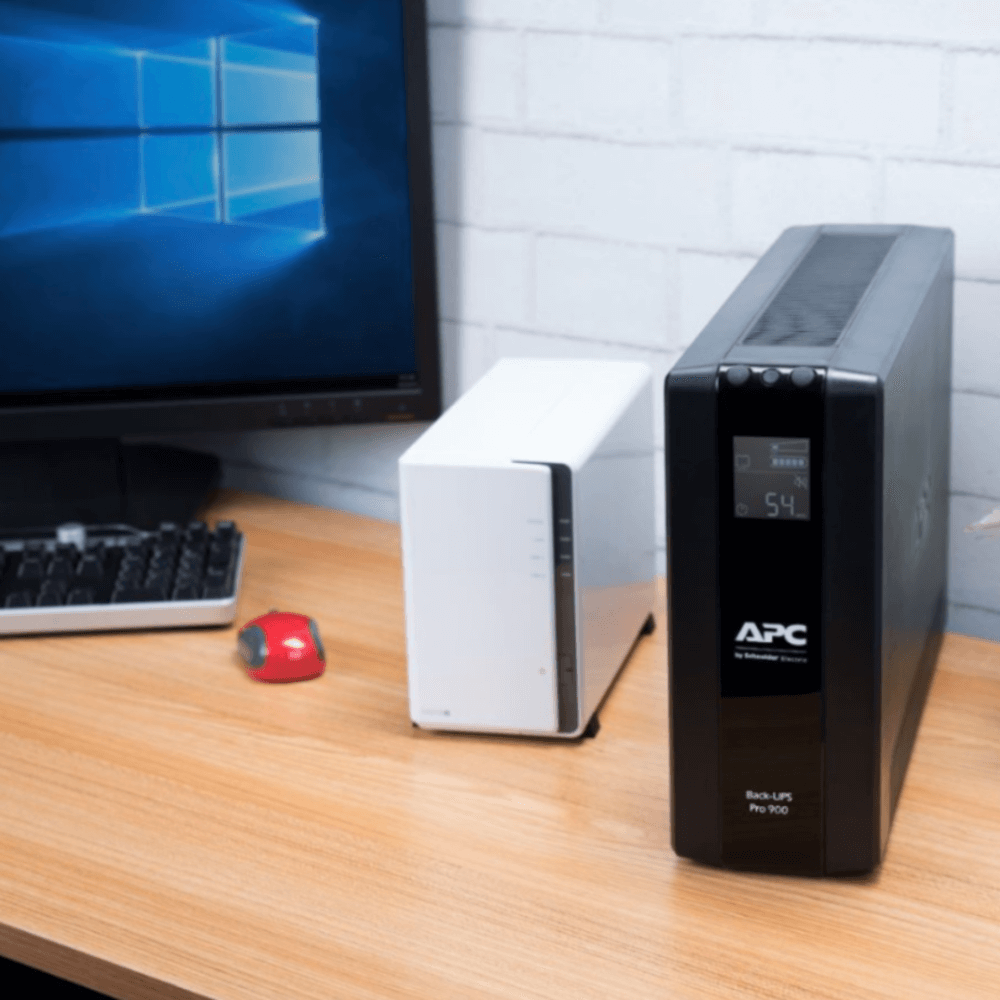 เครื่องสำรองไฟฟ้า APC 1600VA 960 วัตต์ รุ่น BR1600SI-3Y EASY UPS 8 ช่อง ป้องกัน ไฟตก ไฟเกิน